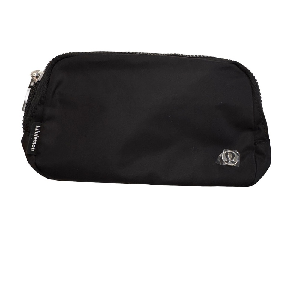 NEW LULULEMON Everywhere Belt Bag Black NWT Silver Hardware Dual Zip Pulls